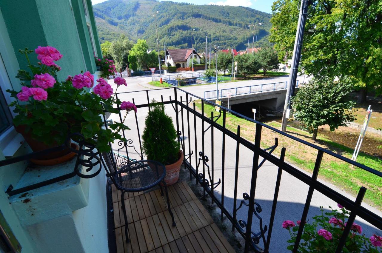 Baronka Bed & Breakfast & Bistrot Betliar Eksteriør bilde