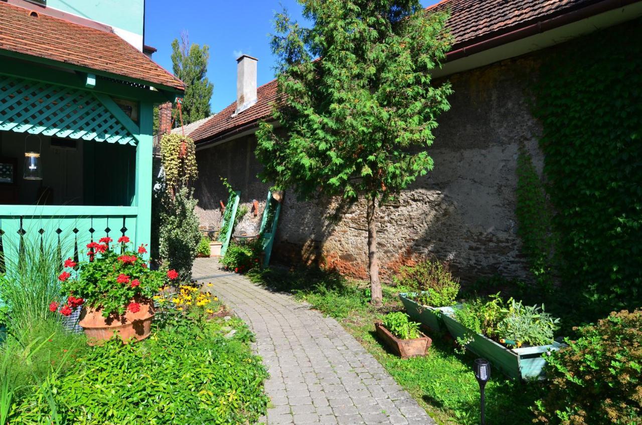 Baronka Bed & Breakfast & Bistrot Betliar Eksteriør bilde